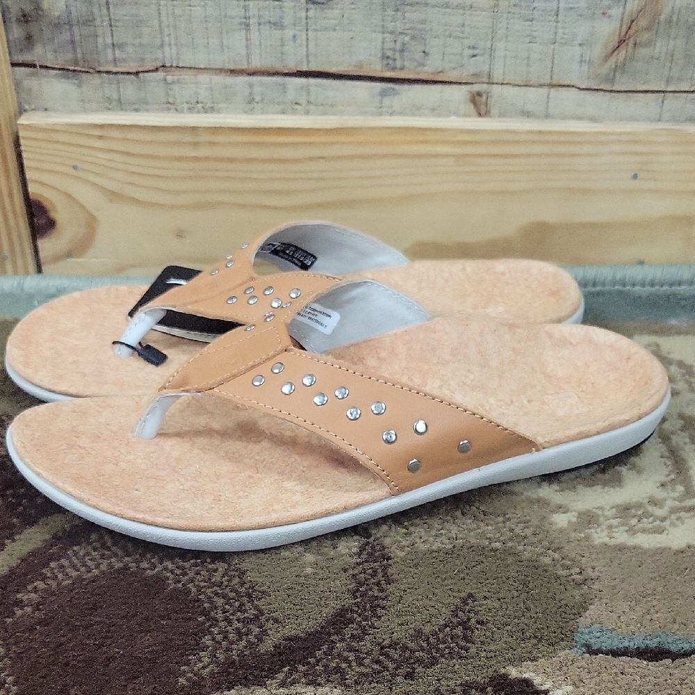 Spenco Total Support Tan Women's Sandals with Silver Accents